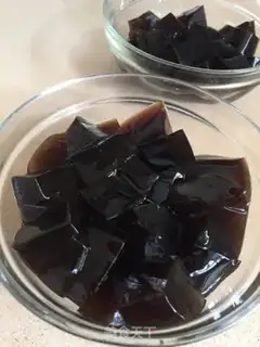 Make Pixie herb tea step 4