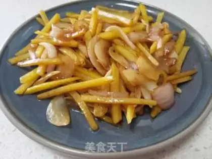 Make Onion fried potatoes step 3