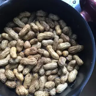 Make Salt-water peanuts step 2