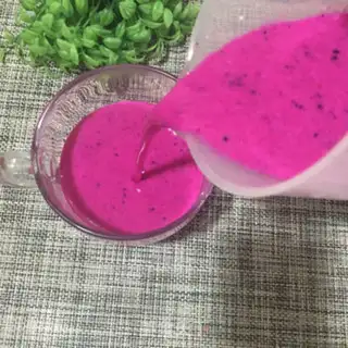 Make Banana shake of the flamingo step 5