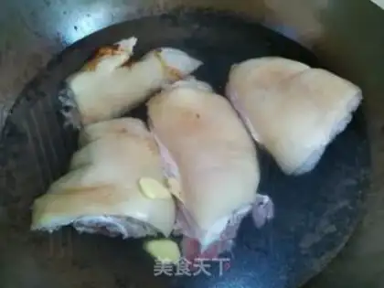 Make Pork hoof step 0