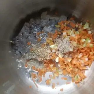 Make Shrimp smelt soup step 10