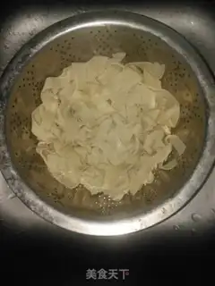 Make Twin pepper bean peel step 2