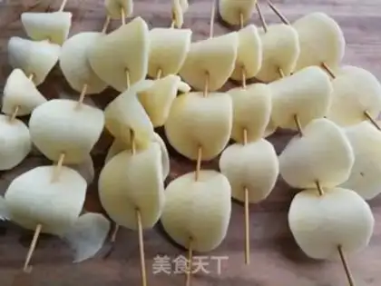 Make Pretzel roasted potatoes step 2