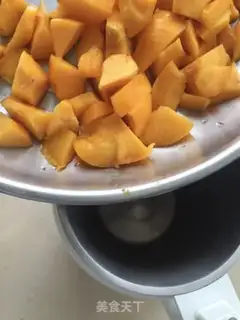 Make Red bear yogurt cup step 6