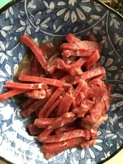 Make Pickled beef silk step 0