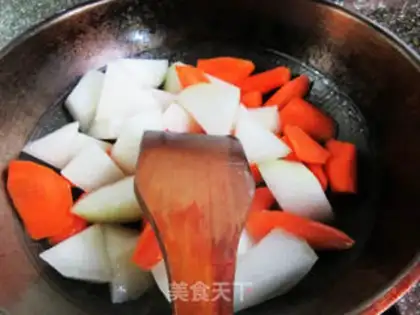 Make Carrots and melons step 1