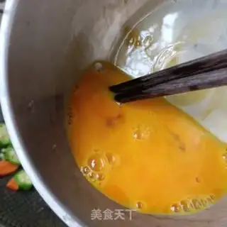 Make Autumn shrimp skating step 15