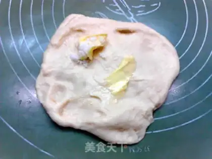 Make Buttered onion cheese and ham rolls step 5