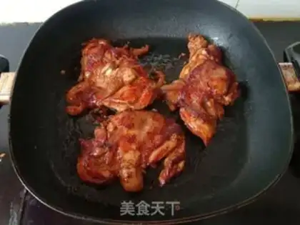 Make Garlic forks for chicken leg chops step 11