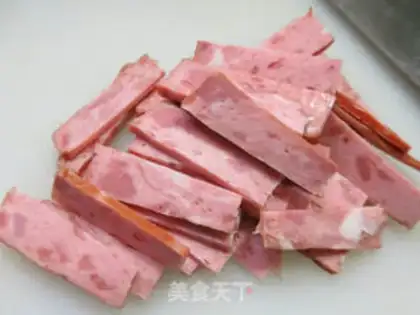 Make White and roasted ham step 1