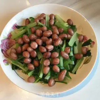 Make Peanuts with celery step 3