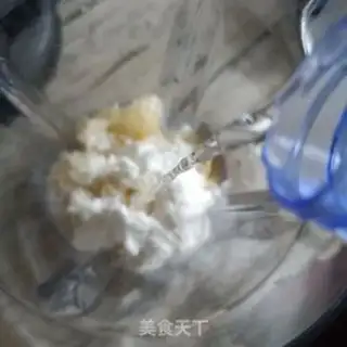 Make Coconut silver ears step 10