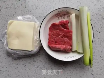 Make Beef pie pan paste step 2