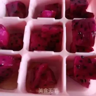 Make A flower-breeding dragon fruit bubble step 5