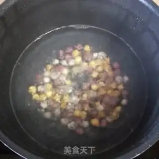 Make Mango taco-cracking fairygrass step 1