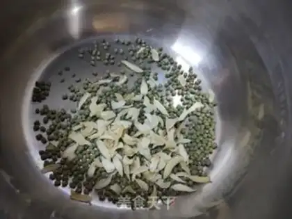 Make Green Bean lily soup step 0