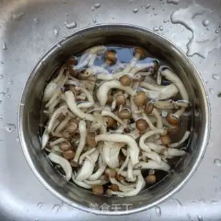 Make Eggskin crab mushrooms step 0