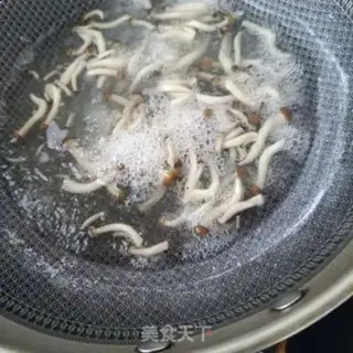 Make Eggskin crab mushrooms step 2