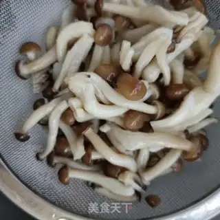 Make Eggskin crab mushrooms step 3
