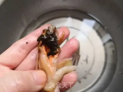Make Fresh seafood soup step 2