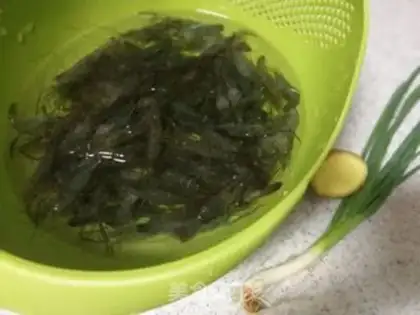 Make Salt-water shrimp step 0