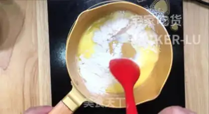 Make Souffle cream puff step 7