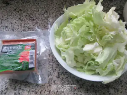 Make A ham and cabbage step 0