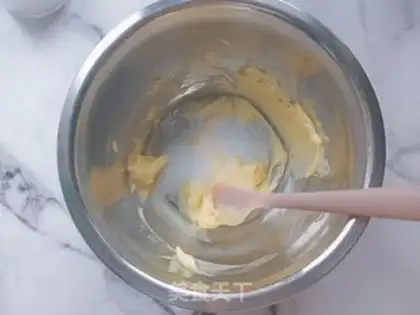 Make Red umbrella margarita cookies step 2