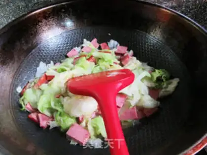 Make A ham and cabbage step 8