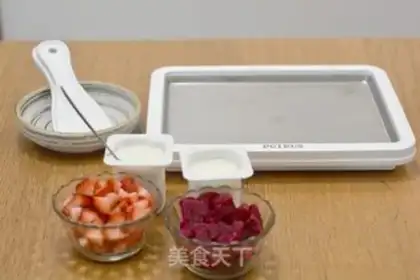 Make Fruit and yogurt step 0