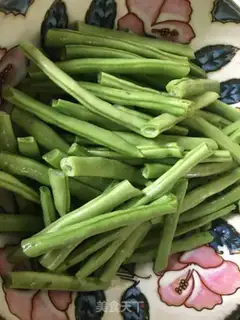 Make Potatoes with beans step 0