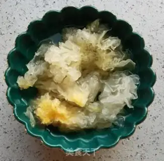 Make Silver-eared pumpkins step 1