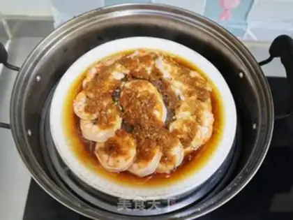 Make Shrimp for a garlic fan step 12