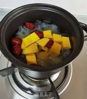 Make Silver-eared pumpkins step 6