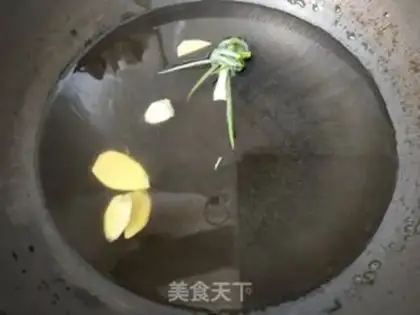 Make Onion fried fish step 7