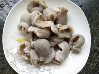 Make Onion fried fish step 9