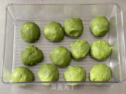 Make Scrambled milk rolls step 5