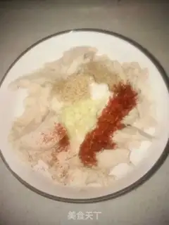 Make A fragrance with a chicken chest step 3
