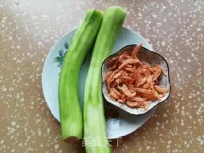 Make Smelt shrimp egg soup step 1