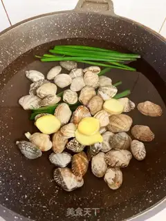 Make Smelt cape soup step 1