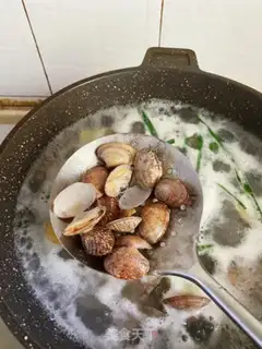 Make Smelt cape soup step 2