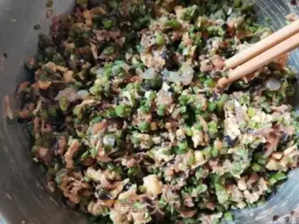 Make The fragrance of pork step 12