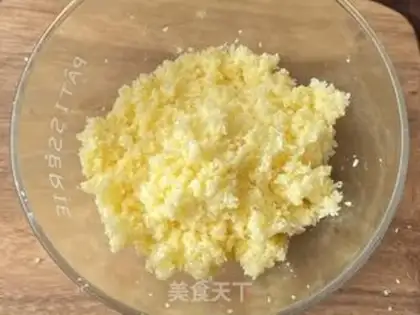 Make Coconut braids, bread step 5