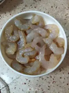 Make Shrimp fried eggs step 5