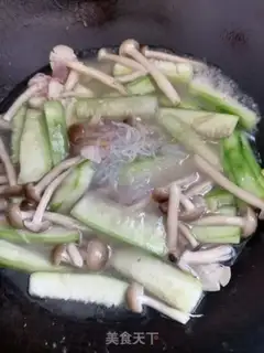Make Crab mushrooms and smelts step 3