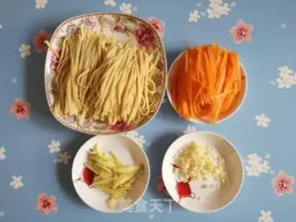 Make Carrot gravy step 1
