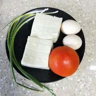 Make Egg fried tofu step 0