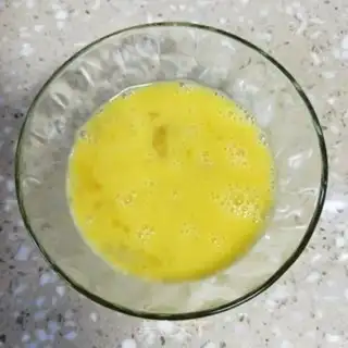 Make Egg fried tofu step 1