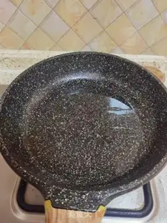 Make Shrimp fried eggs step 12